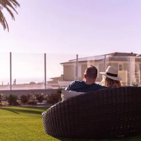 Steps From The Beach In Carlsbad- 1 Bedroom Unit